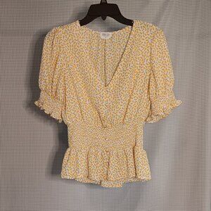 Sienna Sky Yellow Floral V-Neck Elastic Puff Sleeve Peplum Blouse Top Size M